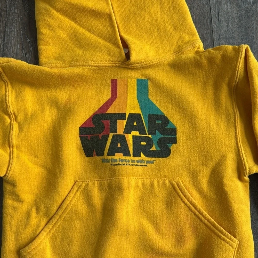 Star Wars Vintage Sweatshirt.  Youth size small (6/8).  Jerzee brand.